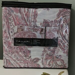 Tahari King Size Duvet 3pc Set Medallions Scrolls